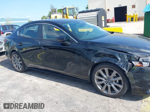 2024 Mazda 3 S Preferred с VIN 3MZBPACM1RM415733, выставлен на аукционе IAAI как лот 42308136 с пробегом 25 370 миль миль и . История ставок и продаж доступна на DreamBid. Изображение 6.
