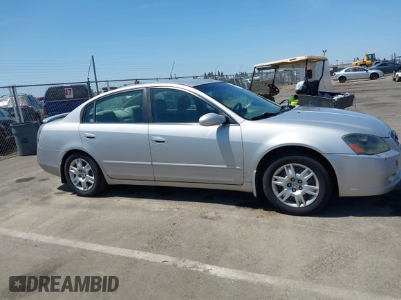 2006 Nissan Altima 2.5 with VIN 1N4AL11D96N412812, listed as a IAAI auction lot 42398083 with 214,369 mi miles and . Bid and sale history available at DreamBid. Image 12.