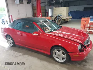 2001 Mercedes-Benz CLK 320/430 z VIN WDBLK70G91T076182, wystawiony jako IAAI lot #42244062 z przebiegiem 77 733 mil mil oraz . Historia ofert i sprzedaży dostępna na DreamBid. Obrazek 12.