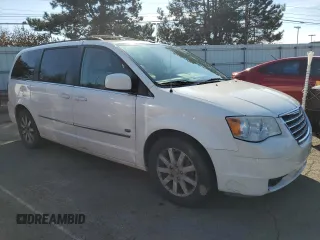 2009 Chrysler Town & Country Touring with VIN 2A8HR54XX9R675671, listed as a Copart auction lot 43807405 with 110,504 mi miles and Salvage Title. Bid and sale history available at DreamBid. Image 4.