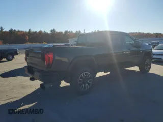 2022 GMC Sierra 1500 with VIN ME7702, listed as a Copart auction lot 77133414 with 40,336 mi miles and Salvage Title. Bid and sale history available at DreamBid. Image 3.