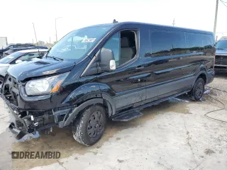 2024 Ford Transit Passenger XL z VIN 1FBAX2Y85RKA49934, wystawiony jako Copart lot #57234215 z przebiegiem 44 288 mil mil oraz Czysty tytuł • Clean title. Historia ofert i sprzedaży dostępna na DreamBid. Obrazek 1.