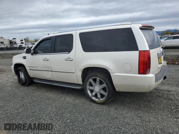 2007 Cadillac Escalade ESV с VIN 1GYFK66857R397953, выставлен на аукционе Copart как лот 51764025 с пробегом 174 291 миль миль и Списание • Salvage title. История ставок и продаж доступна на DreamBid. Изображение 2.