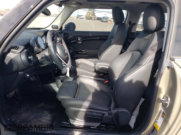2020 MINI Hardtop Cooper S with VIN WMWXR5C0XL2M76663, listed as a Copart auction lot 85116374 with 16,919 mi miles and Salvage Title. Bid and sale history available at DreamBid. Image 7.