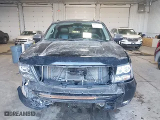 2011 Chevrolet Avalanche LTZ with VIN 3GNTKGE39BG192060, listed as a IAAI auction lot 41757583 with 90,335 mi miles. Bid and sale history available at carsss.com. Image 12.