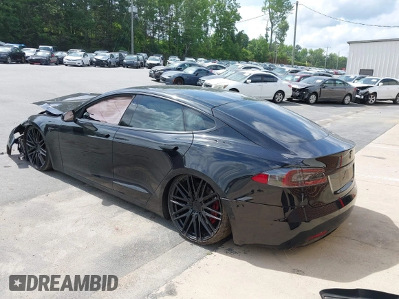 2016 Tesla Model S 90D z VIN 5YJSA1E46GF162217, wystawiony jako IAAI lot #42502493 z przebiegiem Nie podano mil oraz . Historia ofert i sprzedaży dostępna na DreamBid. Obrazek 3.
