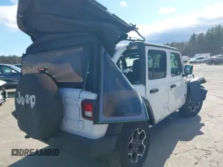2021 Jeep Wrangler Unlimited Sport S z VIN 1C4HJXDG2MW705126, wystawiony jako IAAI lot #42048244 z przebiegiem 34 317 mil mil oraz . Historia ofert i sprzedaży dostępna na DreamBid. Obrazek 4.
