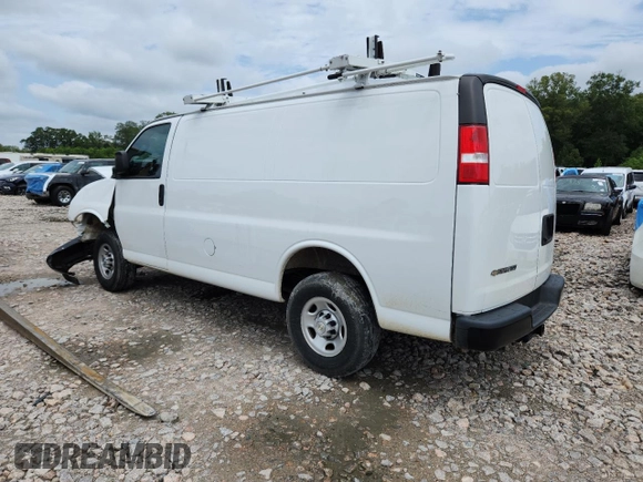 2023 Chevrolet Express Cargo with VIN 1GCWGAFP8P1113635, listed as a Copart auction lot 62947825 with 37,544 mi miles and Salvage title. Bid and sale history available at DreamBid. Image 2.
