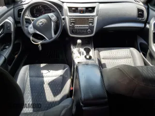 2017 Nissan Altima SV with VIN 1N4AL3AP3HC163251, listed as a Copart auction lot 61991825 with 249,880 mi miles and Salvage title. Bid and sale history available at DreamBid. Image 8.