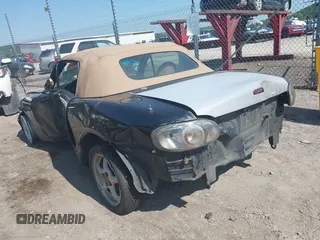 1999 Mazda MX-5 Miata with VIN JM1NB3539X0112181, listed as a IAAI auction lot 42397232 with 11 mi miles and . Bid and sale history available at DreamBid. Image 3.