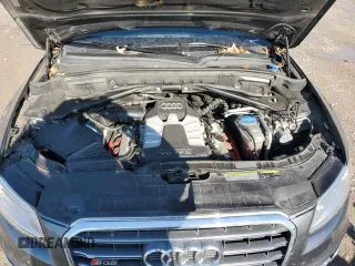 2015 Audi SQ5 Premium Plus with VIN WA1CGAFP5FA140125, listed as a Copart auction lot 81338544 with 105,647 mi miles and Salvage Title. Bid and sale history available at carsss.com. Image 12.