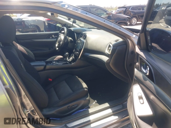 2016 Nissan Maxima SL with VIN 1N4AA6AP9GC901494, listed as a IAAI auction lot 42023106 with 160,581 mi miles and . Bid and sale history available at DreamBid. Image 5.