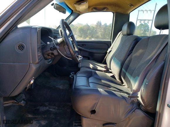 2002 Chevrolet Silverado 1500 with VIN 1GCEC14W62Z156043, listed as a Copart auction lot 49470355 with 300,960 mi miles and Salvage Title. Bid and sale history available at carsss.com. Image 7.