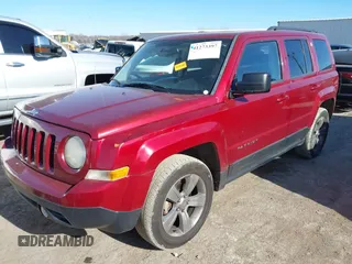 2013 Jeep Patriot Sport z VIN 1C4NJPBB9DD122011, wystawiony jako IAAI lot #41273397 z przebiegiem 185 036 mil mil oraz . Historia ofert i sprzedaży dostępna na DreamBid. Obrazek 17.