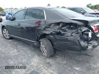 2011 Toyota Avalon with VIN 4T1BK3DB5BU375728, listed as a IAAI auction lot 40253779 with 167,194 mi miles and . Bid and sale history available at DreamBid. Image 6.