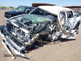 2020 Toyota Tacoma SR5 with VIN 3TMCZ5ANXLM297886, listed as a IAAI auction lot 41965591 with Not provided miles and . Bid and sale history available at DreamBid. Image 6.