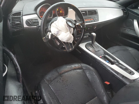 2007 BMW Z4 3.0i with VIN 4USBU33517LW70472, listed as a Copart auction lot 86463984 with 107,115 mi miles and Salvage Title. Bid and sale history available at carsss.com. Image 8.