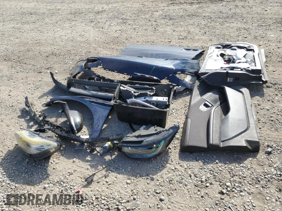 2019 BMW i3 with VIN WBY8P4C54K7D25758, listed as a Copart auction lot 58354925 with 70,165 mi miles and Salvage title. Bid and sale history available at DreamBid. Image 12.