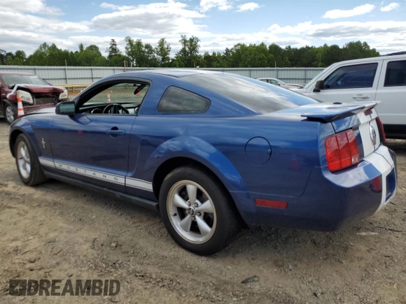2007 Ford Mustang Deluxe z VIN 1ZVHT80N075219801, wystawiony jako Copart lot #57247925 z przebiegiem 203 385 mil mil oraz Czysty tytuł • Clean title. Historia ofert i sprzedaży dostępna na DreamBid. Obrazek 2.