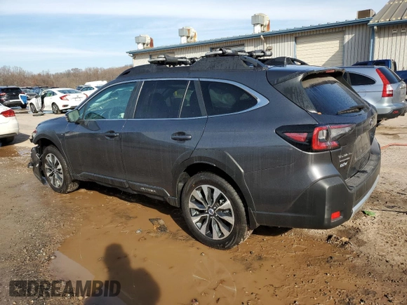 2025 Subaru Outback Limited with VIN 4S4BTANC8S3146779, listed as a Copart auction lot 82300924 with 68 mi miles and Salvage Title. Bid and sale history available at carsss.com. Image 2.