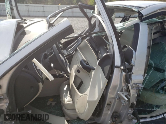 2007 Saab 9-3 z VIN YS3FD49Y671110370, wystawiony jako Copart lot #53775805 z przebiegiem 137 929 mil mil oraz Nie do naprawy. Historia ofert i sprzedaży dostępna na DreamBid. Obrazek 7.