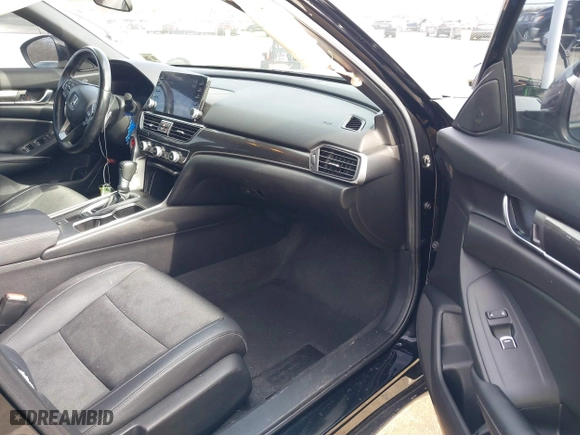 2020 Honda Accord Sedan Sport with VIN 1HGCV1F3XLA137727, listed as a IAAI auction lot 41667589 with 41,412 mi miles. Bid and sale history available at carsss.com. Image 5.