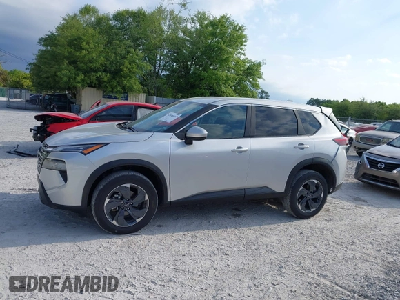 2025 Nissan Rogue SV with VIN 5N1BT3BA2SC808953, listed as a IAAI auction lot 42045667 with 6,717 mi miles and . Bid and sale history available at carsss.com. Image 14.