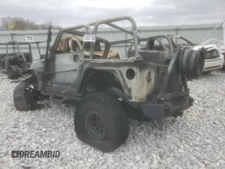 2004 Jeep Wrangler Rubicon with VIN 1J4FA69S74P787812, listed as a Copart auction lot 49821695 with Not provided miles and Salvage title. Bid and sale history available at DreamBid. Image 2.