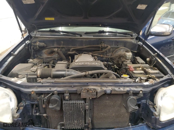 2004 Toyota Tundra SR5 with VIN 5TBDT44114S466227, listed as a Copart auction lot 47010105 with 163,873 mi miles and Salvage Title. Bid and sale history available at carsss.com. Image 12.