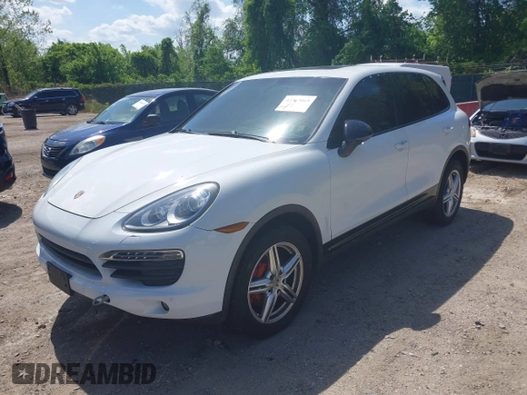 2012 Porsche Cayenne S z VIN WP1AB2A24CLA48791, wystawiony jako IAAI lot #42167069 z przebiegiem 133 819 mil mil oraz . Historia ofert i sprzedaży dostępna na DreamBid. Obrazek 17.