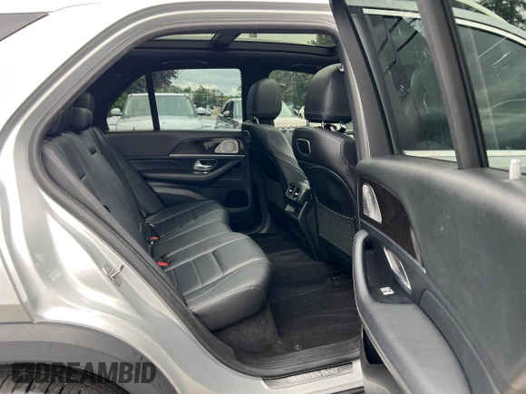2020 Mercedes-Benz GLE 350 with VIN 4JGFB4KB9LA034295, listed as a Copart auction lot 61863425 with 101,678 mi miles and Clean title. Bid and sale history available at DreamBid. Image 6.