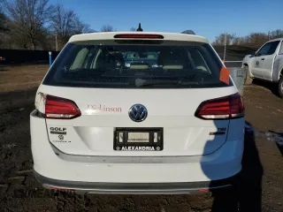 2018 Volkswagen Golf S z VIN 3VWH17AU3JM753947, wystawiony jako Copart lot #41790225 z przebiegiem 46 126 mil mil oraz Szkoda całkowita • Salvage title. Historia ofert i sprzedaży dostępna na DreamBid. Obrazek 6.