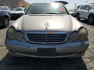 2004 Mercedes-Benz C 230 Kompressor with VIN WDBRF40JX4F549275, listed as a Copart auction lot 60458595 with Not provided miles and Salvage title. Bid and sale history available at DreamBid. Image 5.