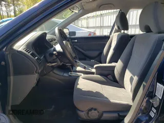 2004 Honda Civic LX with VIN 2HGES16544H587640, listed as a Copart auction lot 52044505 with 246,697 mi miles and Clean Title. Bid and sale history available at DreamBid. Image 7.