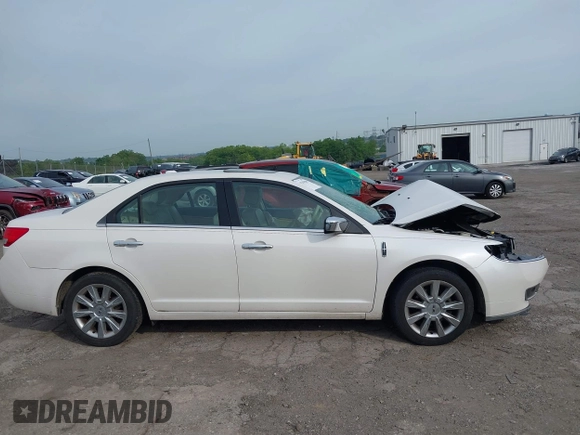 2012 Lincoln MKZ with VIN 3LNHL2GC8CR803337, listed as a IAAI auction lot 42338288 with Not provided miles and . Bid and sale history available at DreamBid. Image 14.