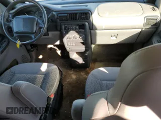 1998 Chevrolet Venture with VIN 1GNDU06E0WD141426, listed as a Copart auction lot 63241734 with 68,563 mi miles and Non Repairable. Bid and sale history available at carsss.com. Image 8.