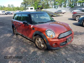 2013 MINI Clubman z VIN WMWZF3C53DT489607, wystawiony jako IAAI lot #42407339 z przebiegiem 169 164 mil mil oraz . Historia ofert i sprzedaży dostępna na DreamBid. Obrazek 1.