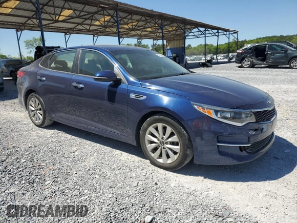 2018 Kia Optima LX z VIN 5XXGT4L39JG273618, wystawiony jako Copart lot #52204025 z przebiegiem 64 851 mil mil oraz Szkoda całkowita • Salvage title. Historia ofert i sprzedaży dostępna na DreamBid. Obrazek 4.
