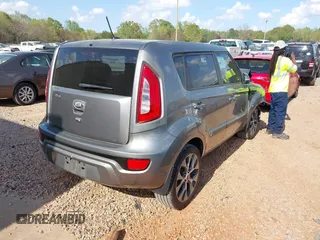 2013 Kia Soul + with VIN KNDJT2A61D7591186, listed as a IAAI auction lot 41962644 with 118,140 mi miles and . Bid and sale history available at DreamBid. Image 4.