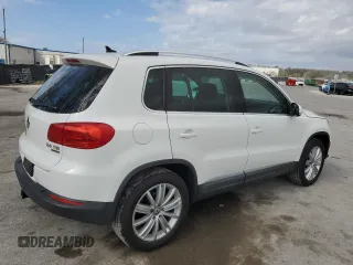 2012 Volkswagen Tiguan S with VIN WVGBV7AXXCW594060, listed as a Copart auction lot 45521095 with 146,035 mi miles and Salvage Title. Bid and sale history available at DreamBid. Image 3.