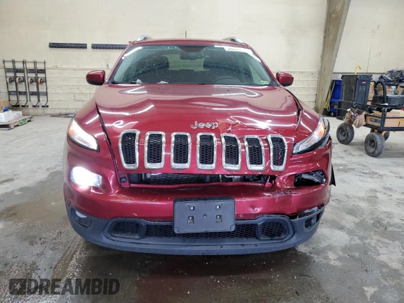 2017 Jeep Cherokee Latitude with VIN 1C4PJLCB4HD233216, listed as a Copart auction lot 58076455 with 91,241 mi miles and Salvage title. Bid and sale history available at DreamBid. Image 5.