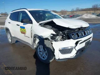 2020 Jeep Compass Sport with VIN 3C4NJDAB5LT170761, listed as a IAAI auction lot 41645477 with 74,919 mi miles. Bid and sale history available at carsss.com. Image 1.