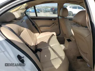 2003 BMW 3 Series 325i with VIN WBAEV334X3KL82454, listed as a Copart auction lot 82463474 with 180,919 mi miles and Salvage Title. Bid and sale history available at carsss.com. Image 10.