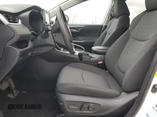 2020 Toyota RAV4 XLE with VIN 2T3P1RFV5LC070811, listed as a Copart auction lot 52326875 with 49,333 mi miles and Salvage Title. Bid and sale history available at carsss.com. Image 7.