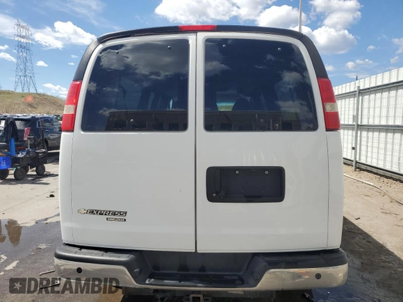 2015 Chevrolet Express Passenger LT с VIN 1GAZG1FG4F1146801, выставлен на аукционе Copart как лот 53570305 с пробегом 144 481 миль миль и Списание • Salvage title. История ставок и продаж доступна на DreamBid. Изображение 6.