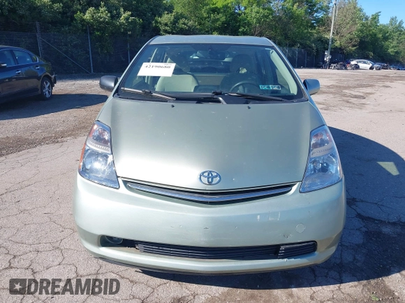 2007 Toyota Prius with VIN JTDKB20U877645725, listed as a IAAI auction lot 42190680 with Not Provided miles. Bid and sale history available at carsss.com. Image 6.