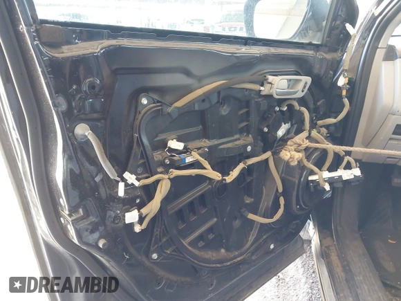 2008 Mazda CX-9 Sport with VIN JM3TB28A080125115, listed as a IAAI auction lot 42015621 with 214,203 mi miles and . Bid and sale history available at DreamBid. Image 6.