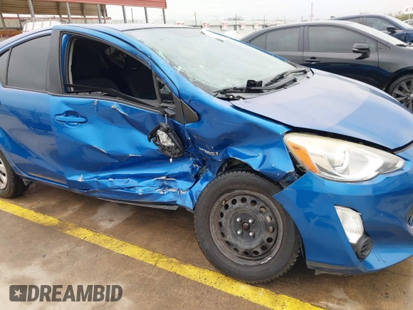 2015 Toyota Prius One with VIN JTDKDTB31F1582344, listed as a IAAI auction lot 41240729 with 190,763 mi miles and . Bid and sale history available at carsss.com. Image 6.