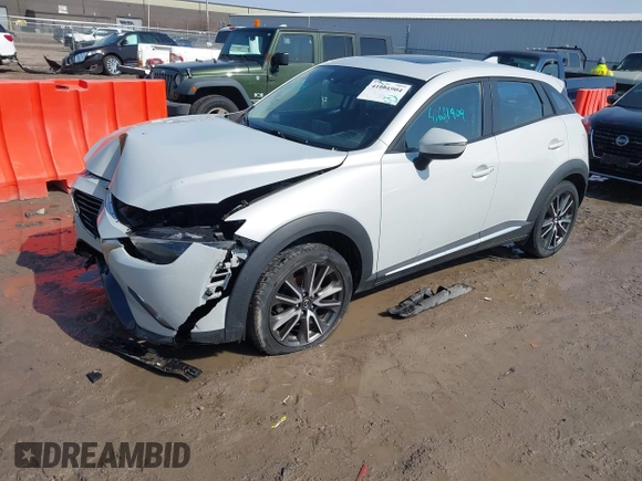 2016 Mazda CX-3 Grand Touring with VIN JM1DKFD76G0134205, listed as a IAAI auction lot 41661904 with 190,368 mi miles. Bid and sale history available at carsss.com. Image 2.