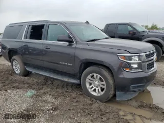 2018 Chevrolet Suburban LT with VIN 1GNSCHKC9JR243476, listed as a Copart auction lot 51222775 with 141,633 mi miles and Clean Title. Bid and sale history available at carsss.com. Image 4.